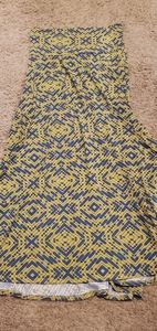 Lularoe maxi skirt. Green and blue color